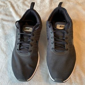 Nike Dualtone Racer Shoes